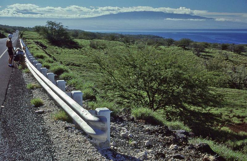WT 0060 T09-23 Hawaii Kona Hwy.jpg